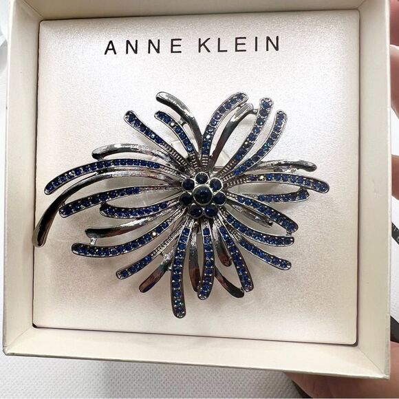 New Anne Klein Jeweled Statement Pin Brooch - Picture 8 of 10